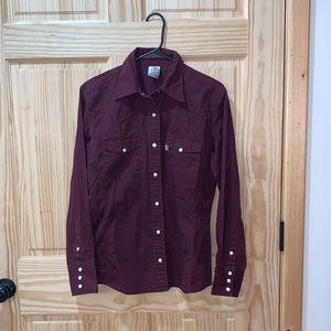 Carhartt burgundy western button front shirt size M